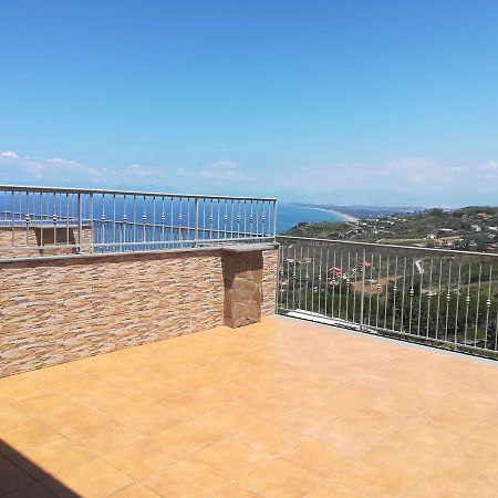 Affittacamere Bellavista アグローポリ エクステリア 写真